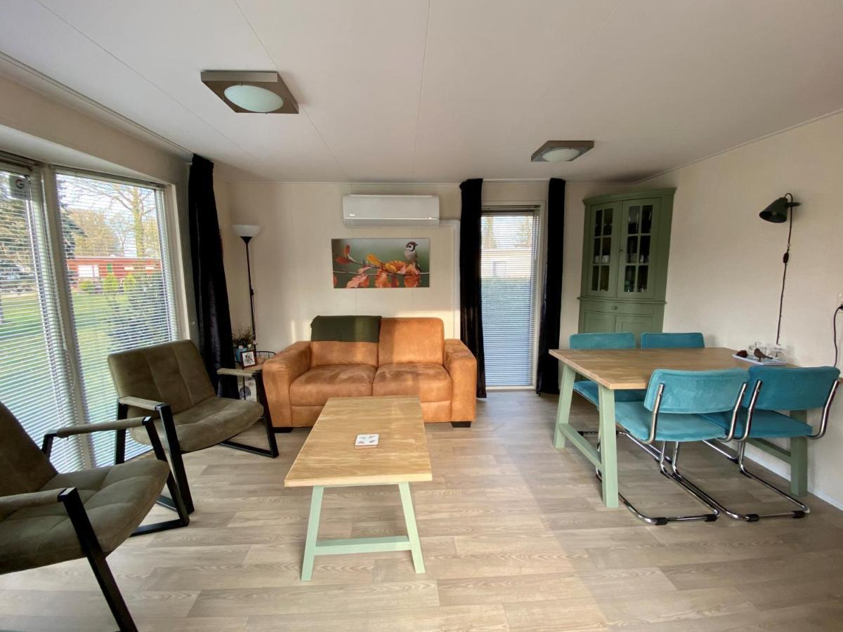 Rijs Chalet De Huismus מראה חיצוני תמונה
